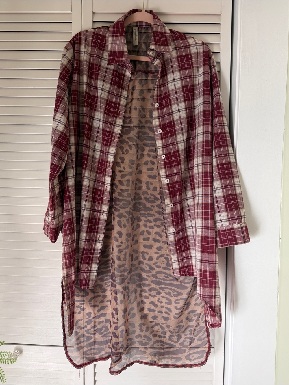 Gypsy Junkies Women's Red Plaid Longline Shirt Jacket
